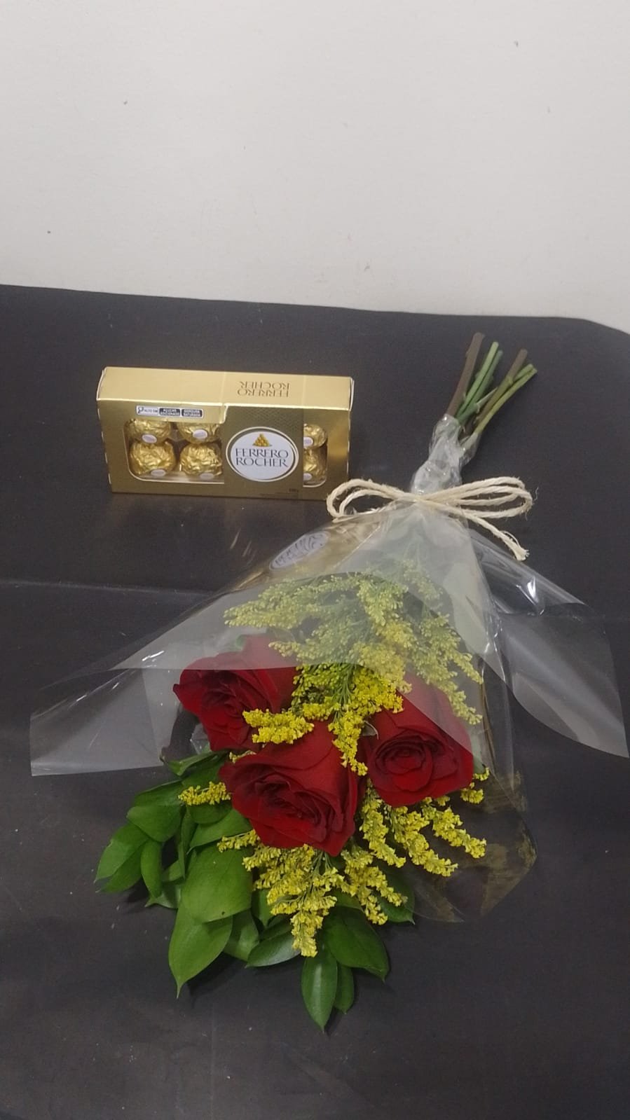 Kit Ramalhete Mimo + Ferrero com 8