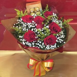 Buquê Tradicional de 6 Rosas Vermelhas e Caixa Ferrero Rocher