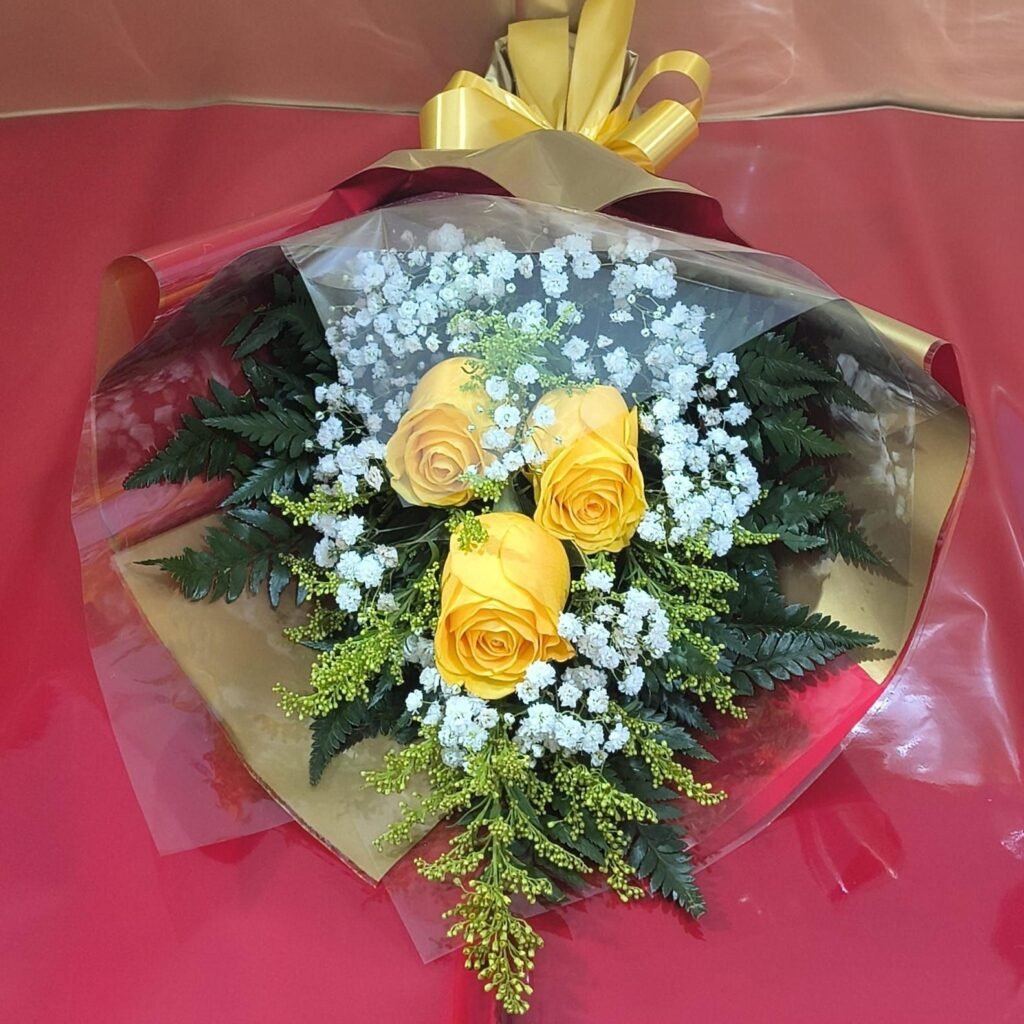 Ramalhete Tradicional de 3 Rosas Amarelas Importadas